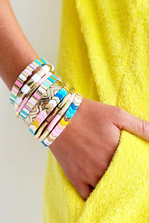 Hip to be square bracelet | Pastels