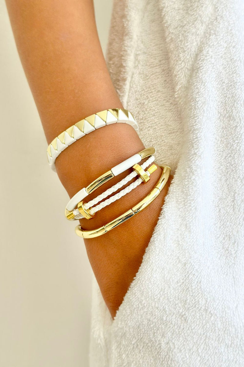 WHITE ROPE BRACELET