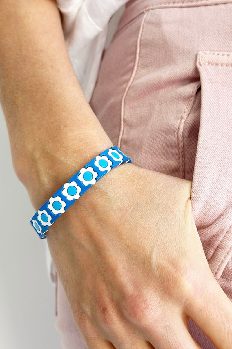 Daisy chain bracelet - blue/white/blue