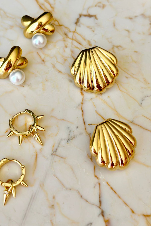 Elenor Gold Studs