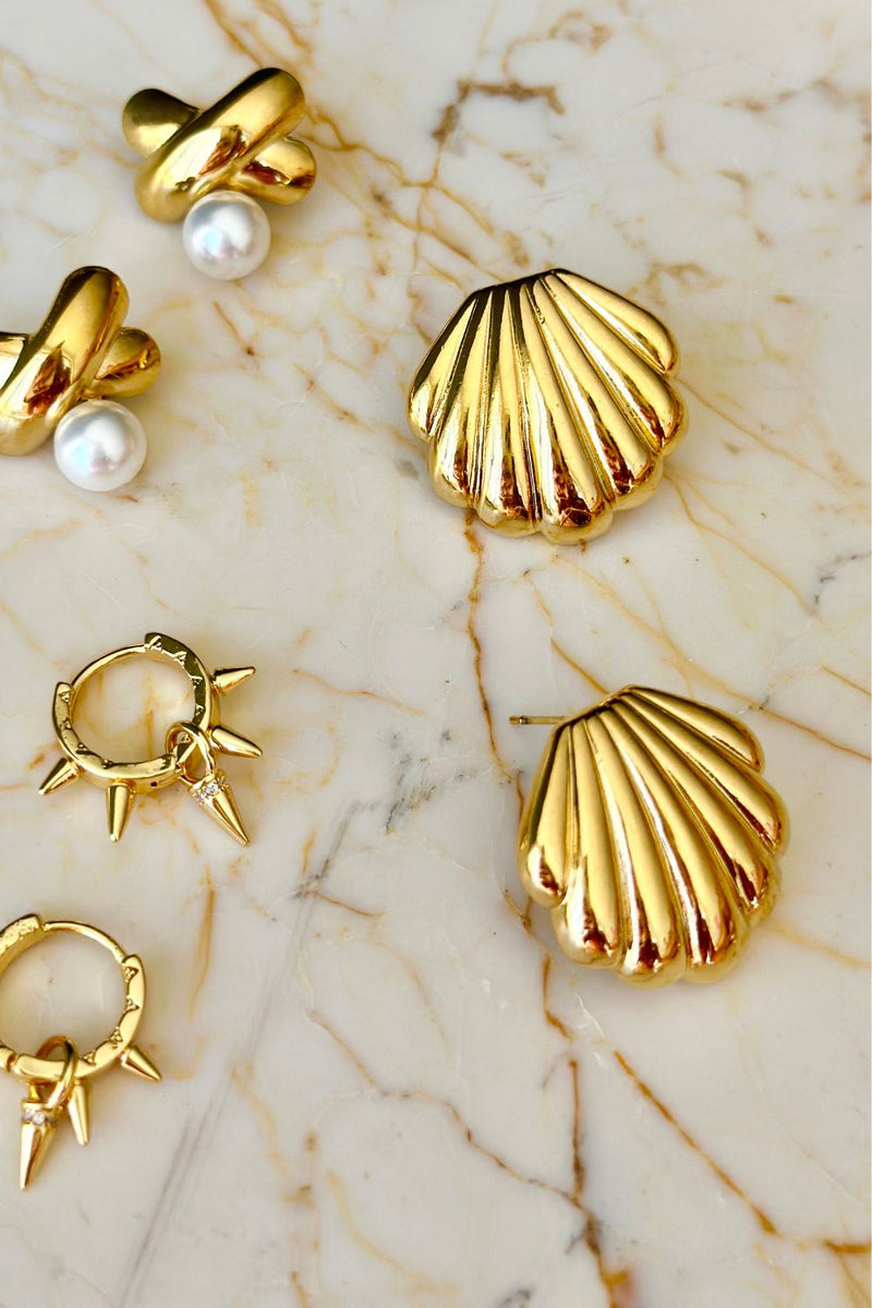 Elenor Gold Studs