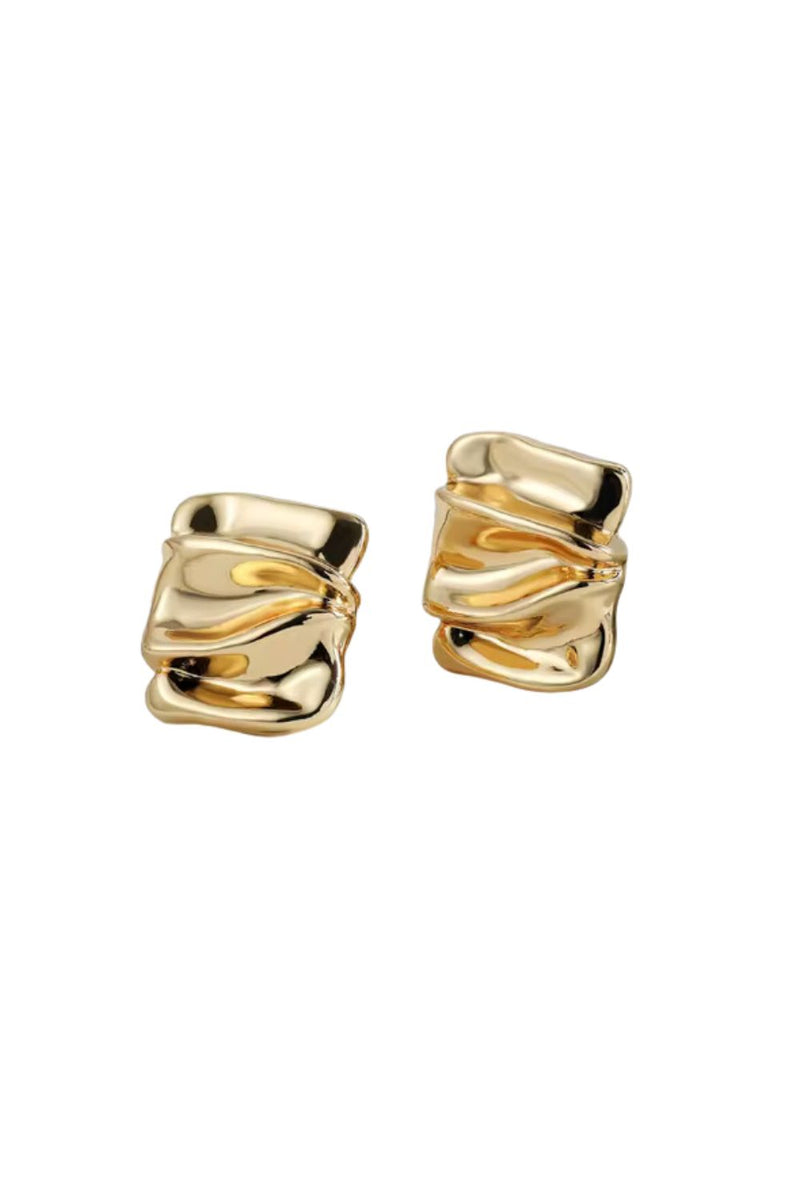 GOLD SCRUNCH STUDS